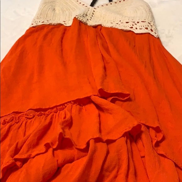Double Zero crocheted orange halter top - Picture 8 of 8